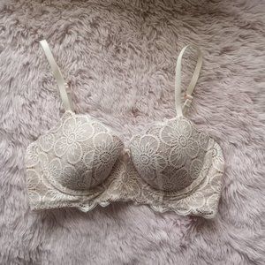 Aerie Long Line Lace White & Tan Bra